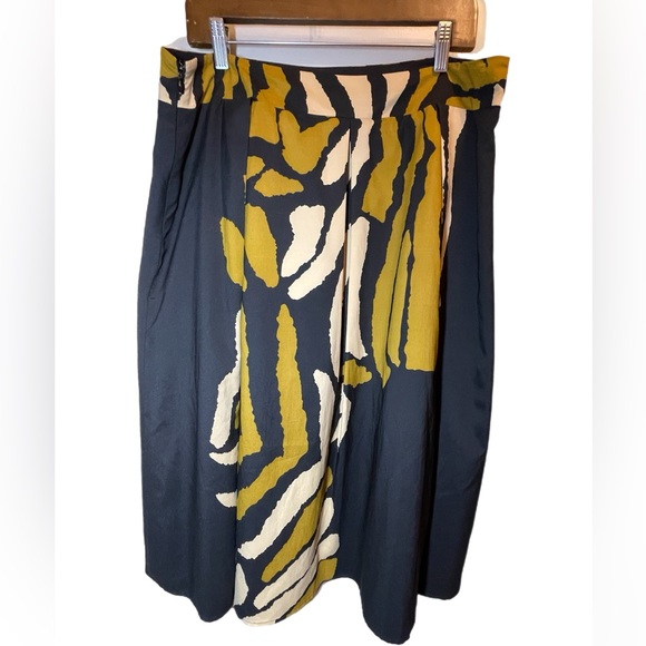 Vintage Nicaya Pleated Skirt (14) - Picture 3 of 3